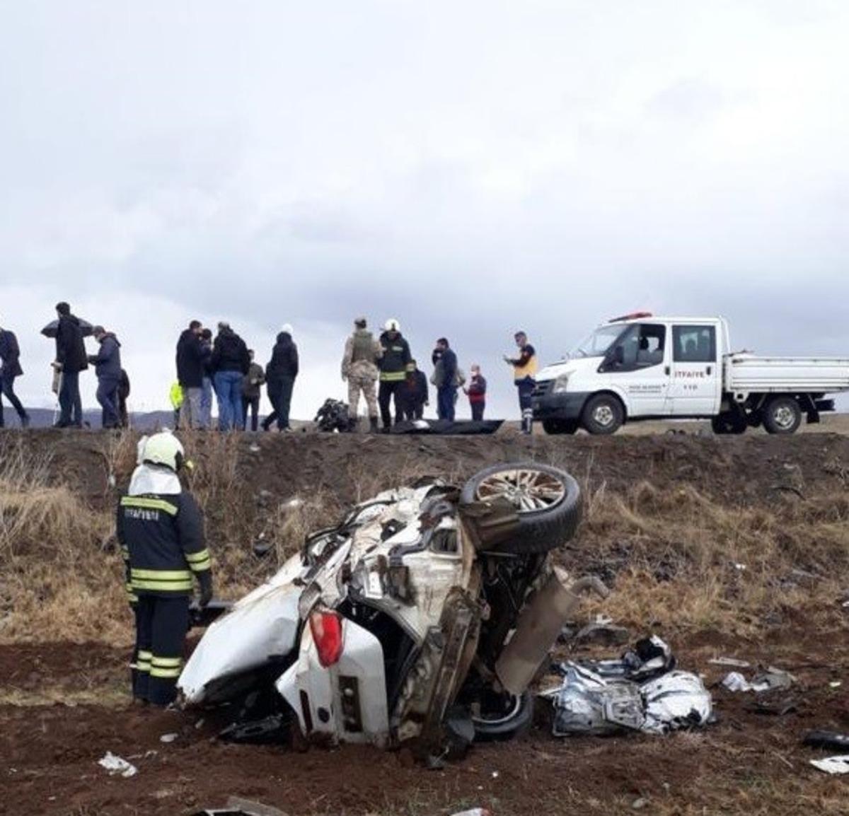 Bing&ouml;l&rsquo;de trafik kazası: 1 &ouml;l&uuml;, 2 yaralı