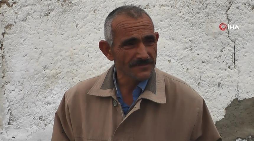 4 bin 700 saman balyası yanan &ccedil;ift&ccedil;inin zararı yaklaşık 50 bin TL