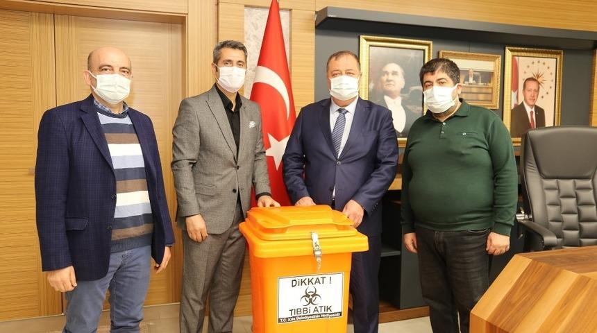 Aile Sağlık merkezlerine tıbbi atık kutusu desteği