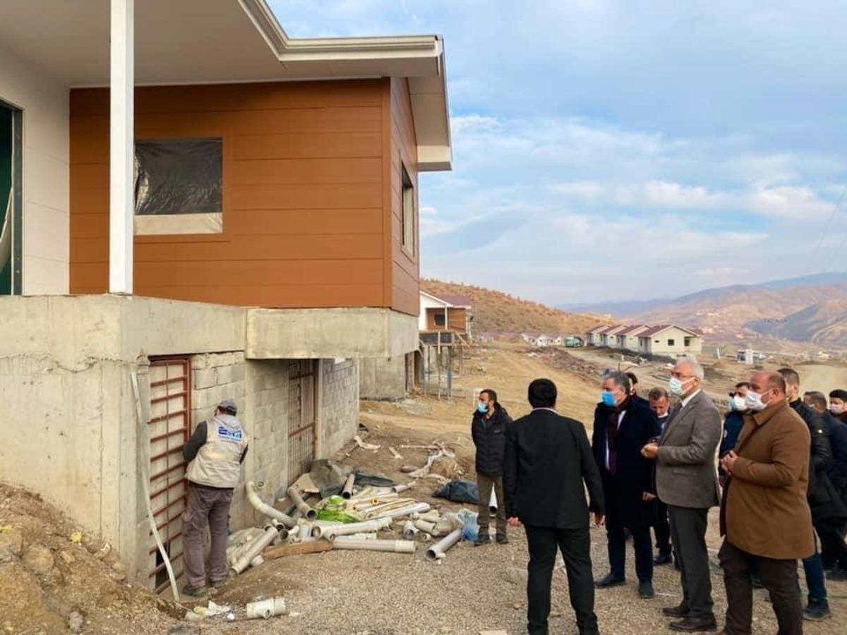 Milletvekili Kahtalı deprem konutlarını inceledi