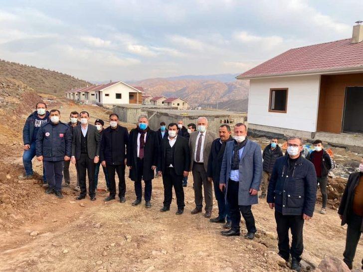 Milletvekili Kahtalı deprem konutlarını inceledi G5