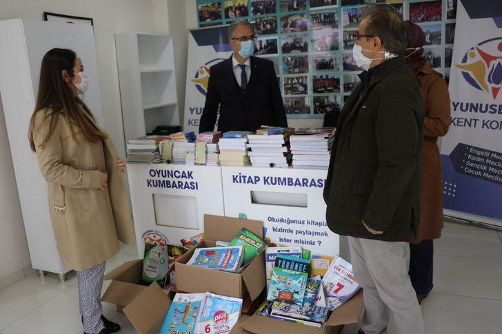 Yunusemre’de kitap ve oyuncak kampanyasına devan ediliyor G3