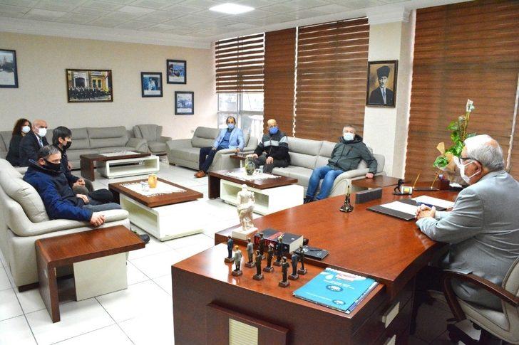 Pazaryeri çalışmalarına esnaftan teşekkür G5