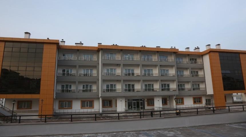 Çorum’da yapımı tamamlanan huzurevi hizmete girmek için gün sayıyor