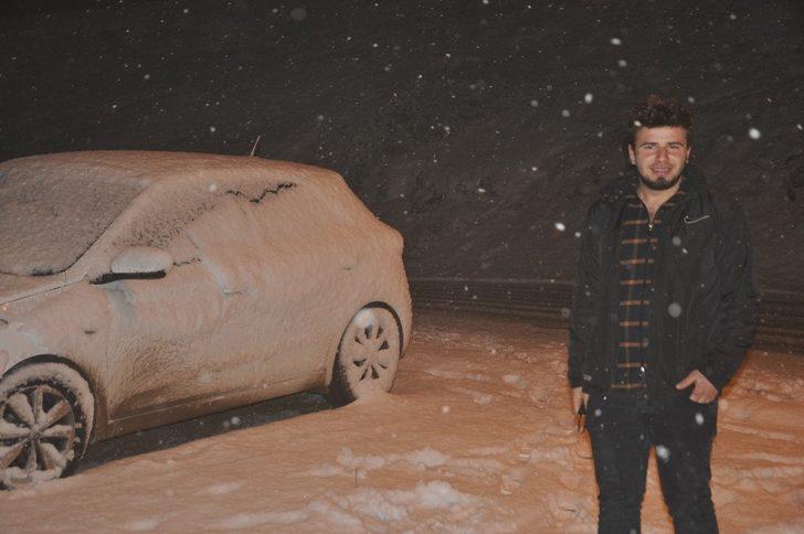 Yüksekova beyaza büründü G2