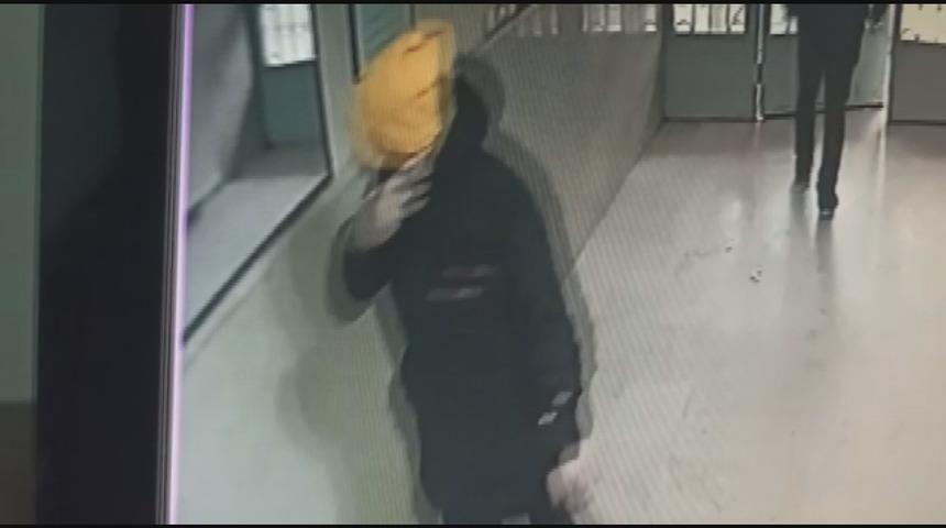 Ataşehir'de gen&ccedil; kadına dehşeti yaşatan ş&uuml;pheli g&uuml;venlik kamerasında  