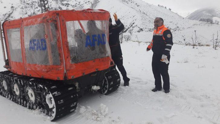 Kar nedeniyle mahsur kalan 3 kişi kurtarıldı G3