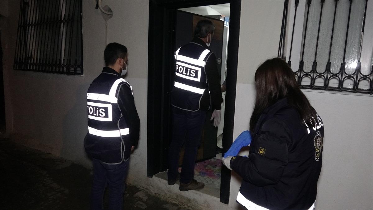 G&Uuml;NCELLEME - Adana'da yasa dışı bahis operasyonu: 44 g&ouml;zaltı