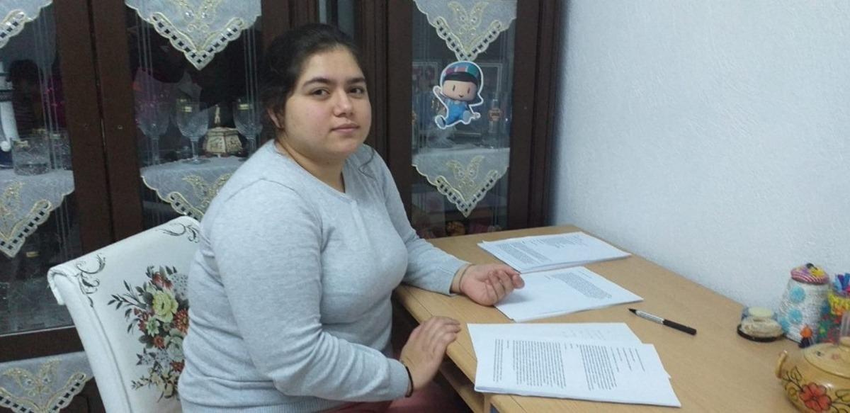 15 yaşında roman yazan Sıla, kitabını basmak i&ccedil;in destek bekliyor