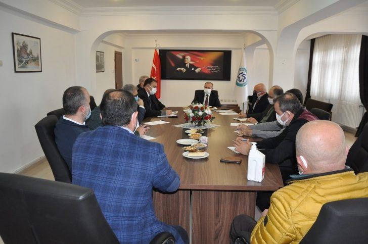 Rektör Prof. Dr. Kapu, Hayvan Hastanesi’nde incelemelerde bulundu G2