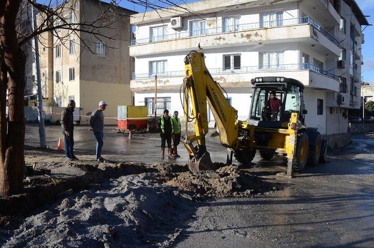 Kuşadası’nda alt ve üstyapı çalışmaları devam ediyor G3