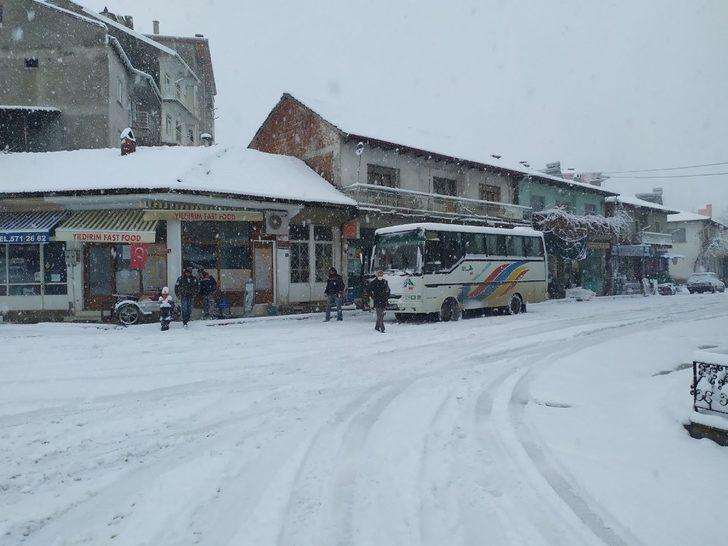 Pazarlar’da kar sevinci G4