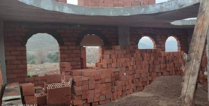 Köylüler imece usulü mescit yapıyor G3