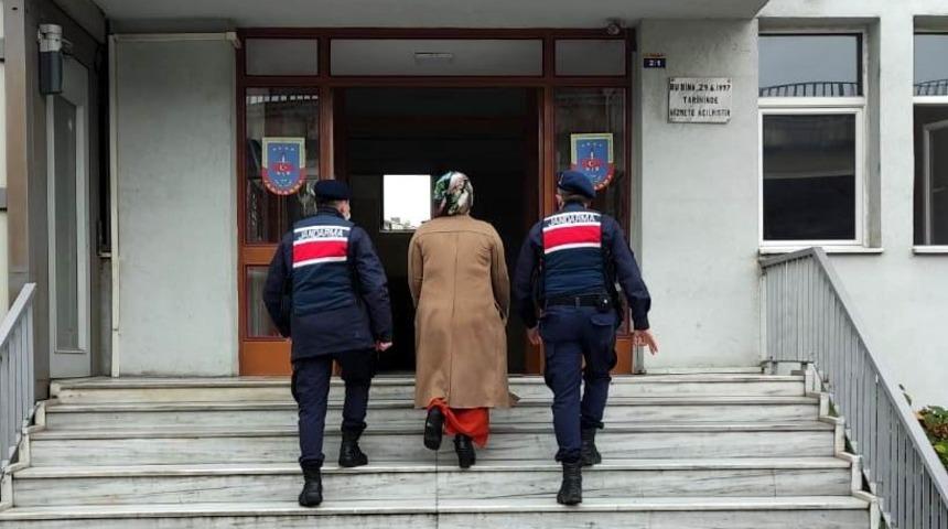 5 yıl hapis cezası olan kadın JASAT’tan kaçamadı