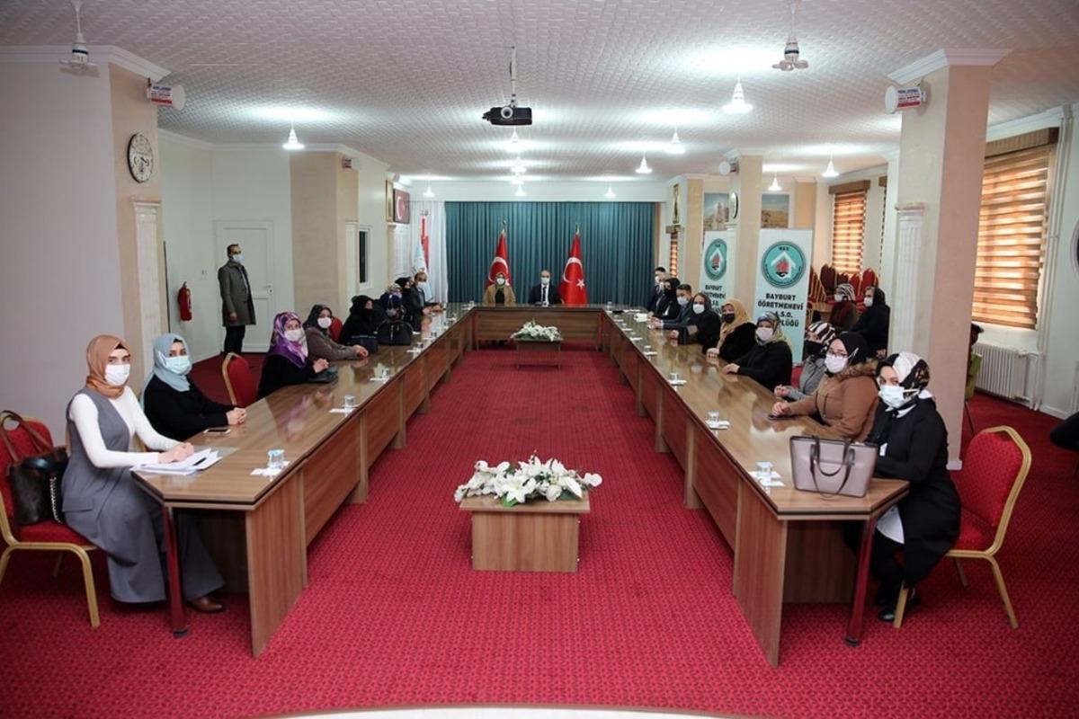 Bayburt&rsquo;ta kadın girişimciler kooperatif &ccedil;atısı altında birleşiyor