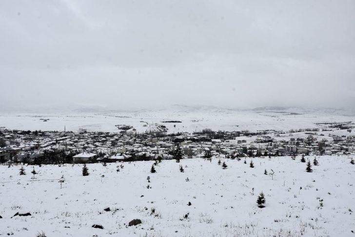Tufanbeyli beyaz gelinliğini giydi G4