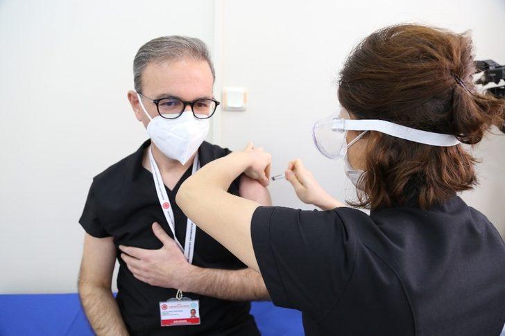 Sivas’ta ilk etapta 10 bin aşı G3