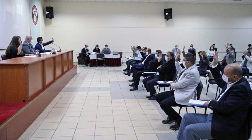 Menteşe’de tabelalarda Türkçe isim zorunluluğu