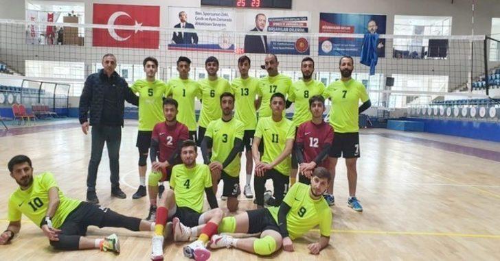 Hakkari Mir Voleybol Takımı 3-1 yenildi G1