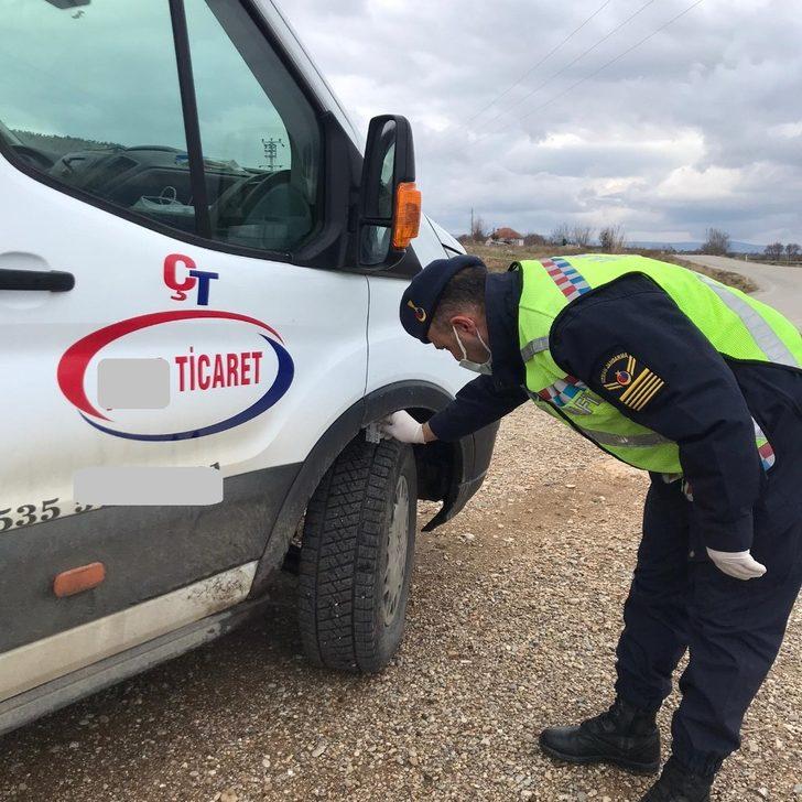 Kar yağışı tahminin ardından kış lastiği uygulamaları başladı G4