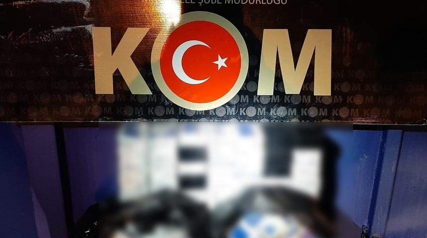 Batman&rsquo;da bin 920 paket ka&ccedil;ak sigara ele ge&ccedil;irildi