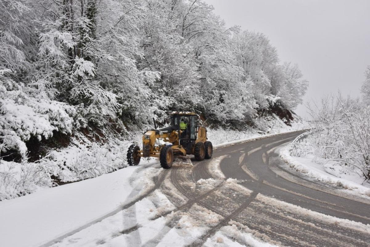 Kartepe&rsquo;de kar timleri g&ouml;reve hazır
