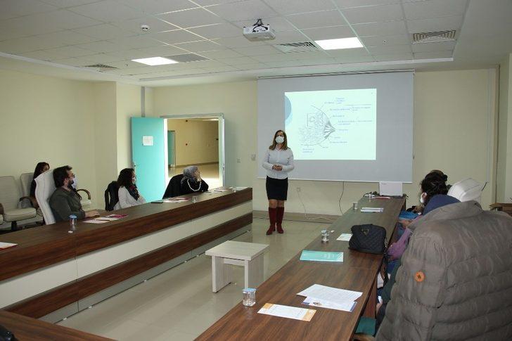 Aydın’da sağlıkçılara  ’Anne Sütü ve Emzirme Danışmanlığı Uygulama Eğitimi’ verildi G2