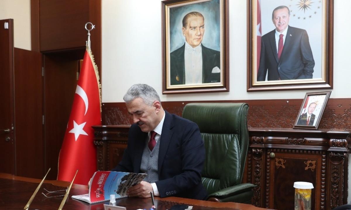 Fetih ve Medeniyet Dergisi yayın hayatına başladı