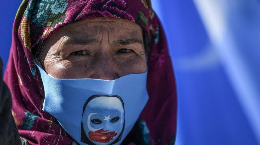 T&uuml;rkiye'deki Uygurlar: &Ccedil;in ile imzalanan 'Su&ccedil;luların İadesi Anlaşması' bizi tedirgin ediyor