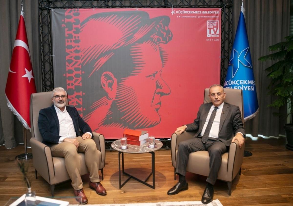 &ldquo;Ellerinin İzinde&rdquo; kitabının lansmanı yapıldı