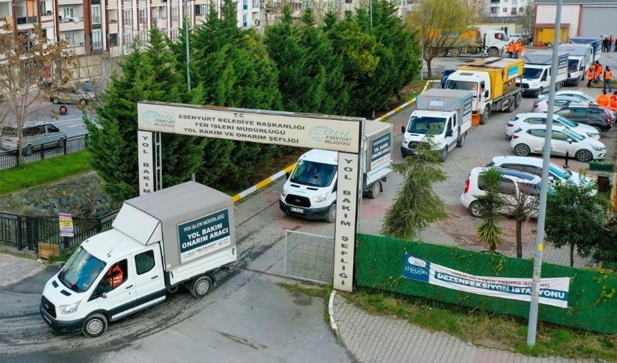 Esenyurt Belediyesi 66 ara&ccedil; ve 2 bin ton tuz stoğuyla kışa hazır