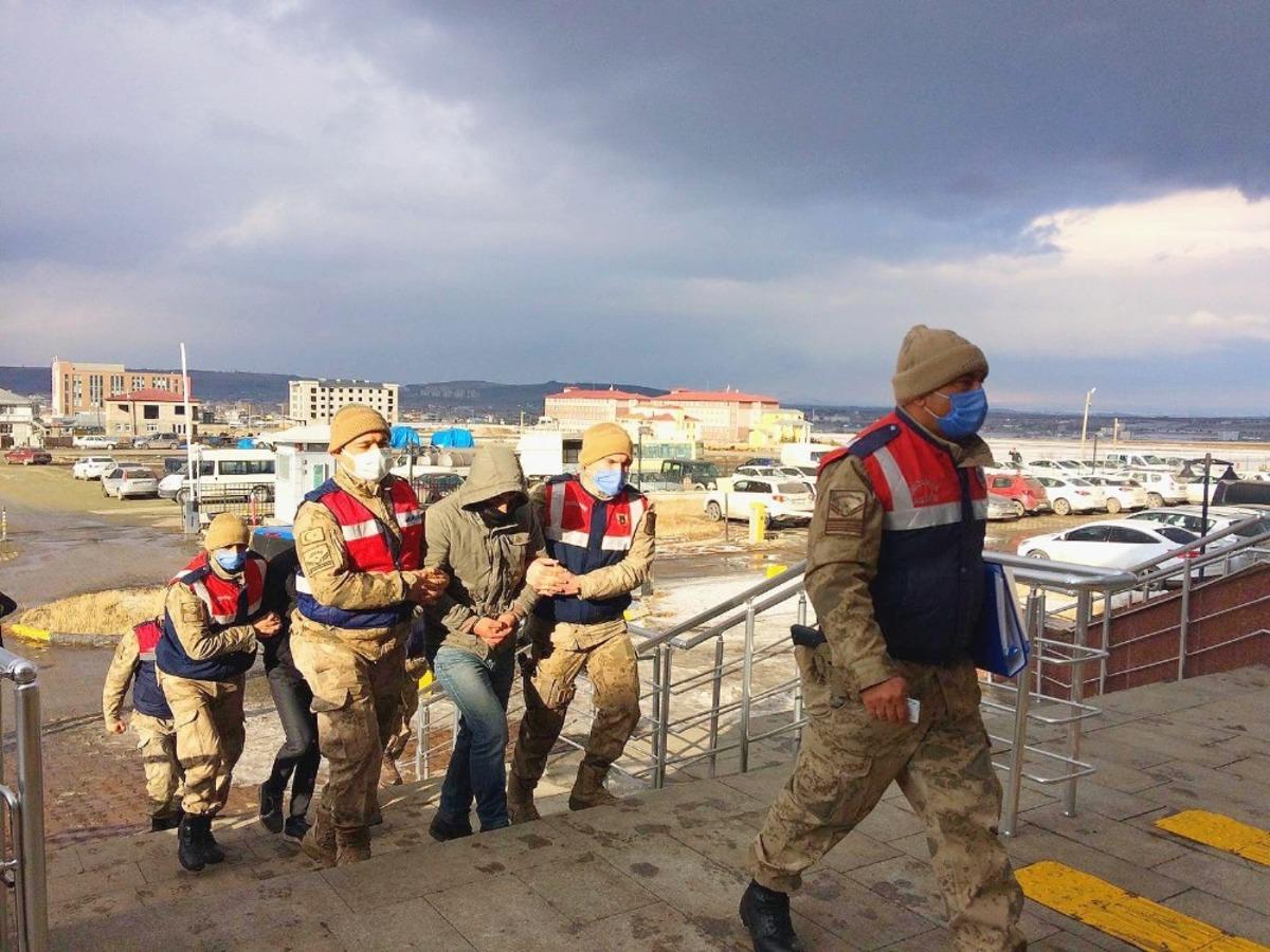 JASAT timleri hayvan hırsızlığı &ccedil;etesini &ccedil;&ouml;kertti