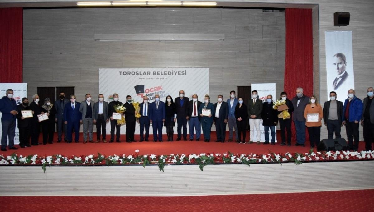 3 Ocak şiir yarışmasının &ouml;d&uuml;lleri sahiplerini buldu