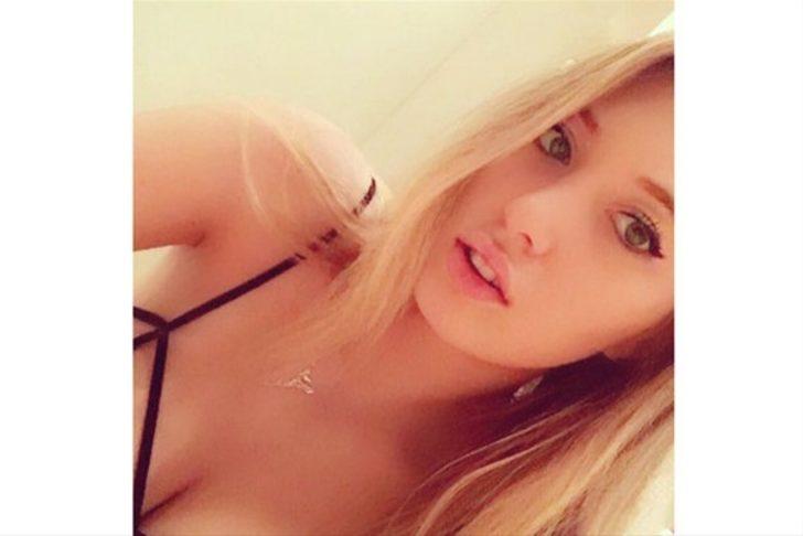 Yasmin Erbil, derin dekoltesi ile dikkatleri üzerine çekti G2