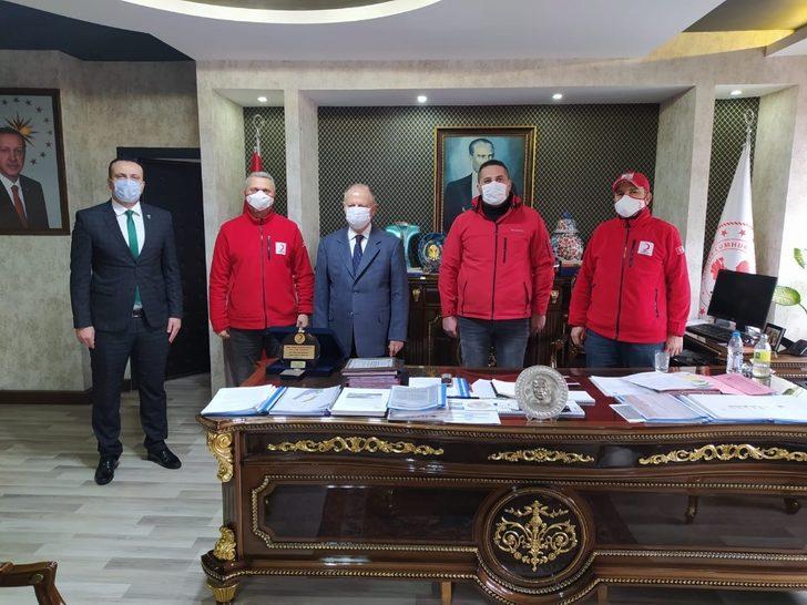 Kızılay’dan destek plaketi G2