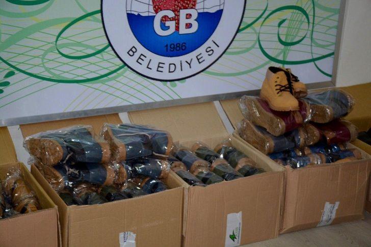 Gülüç Belediyesi ihtiyaç sahibi çocuklara mont ve bot dağıtacak G5