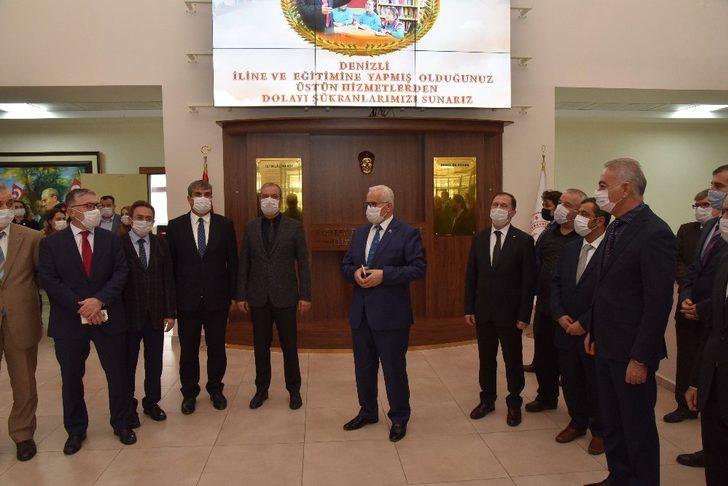 Denizli İl Milli Eğitim Müdürü Mahmut Oğuz personeliyle vedalaştı G2