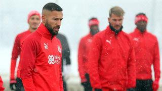 Yasin Öztekin, Sivasspor’a veda etti!