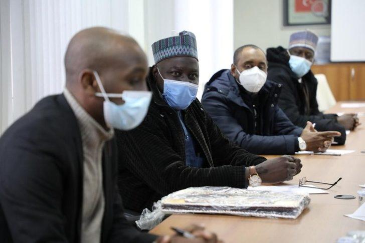 Rektör Uzun, Nijerya’nın Kebbi Eyaleti yöneticileriyle bir araya geldi G2