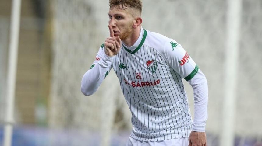 Fenerbahçe'den bir transfer daha! Burak Kapacak...