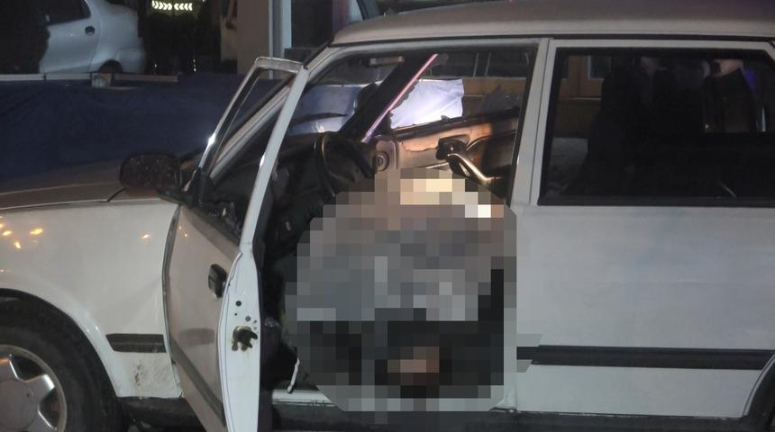 Bursa'da dehşet! Otomobilde tüfekle vurulan iki kişi yaşamını yitirdi