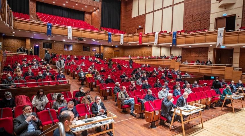 İzmir Büyükşehir Belediyesi Meclisinde Kültürpark ve Covid-19 sunumu