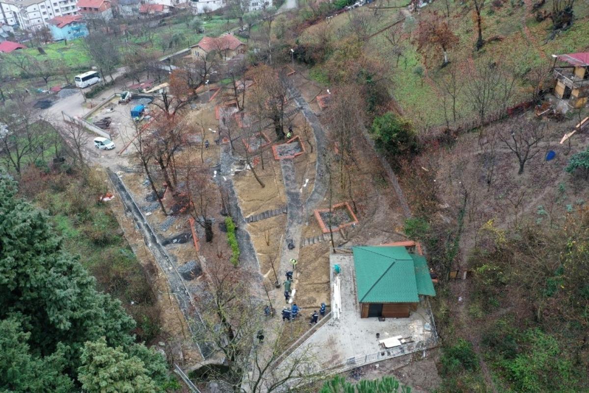 Sultan Baba T&uuml;rbesi&rsquo;nin &ccedil;evresi değişiyor