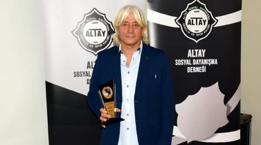 Olympique Lyonlu Cenk'in babası gururlu