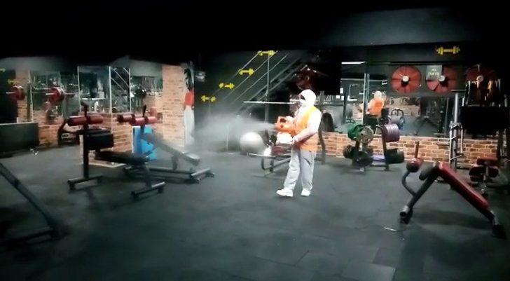 Isparta Belediyesi spor salonlarını dezenfekte etti G1