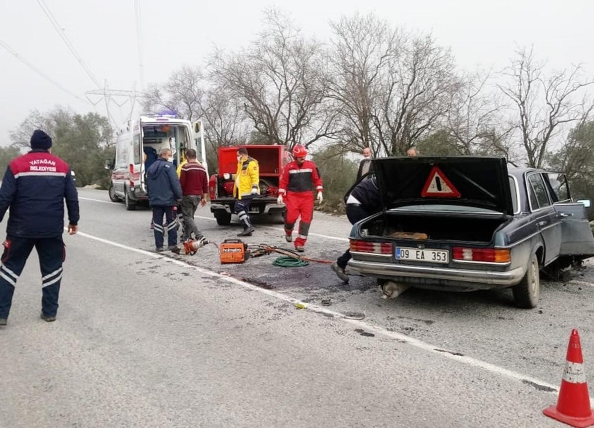 Yatağan&rsquo;da sıkışmalı kaza