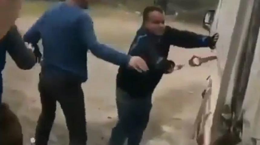 Engelli gence arkadaşlarından skandal 'şaka'