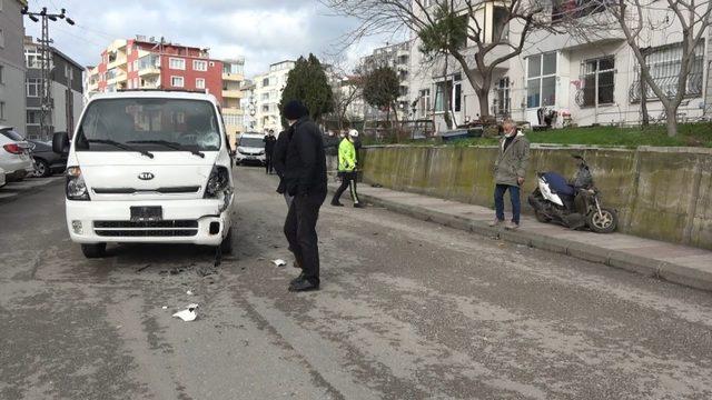 Sinop’ta kamyonetle çarpışan motosikletin sürücüsü hayatını kaybetti