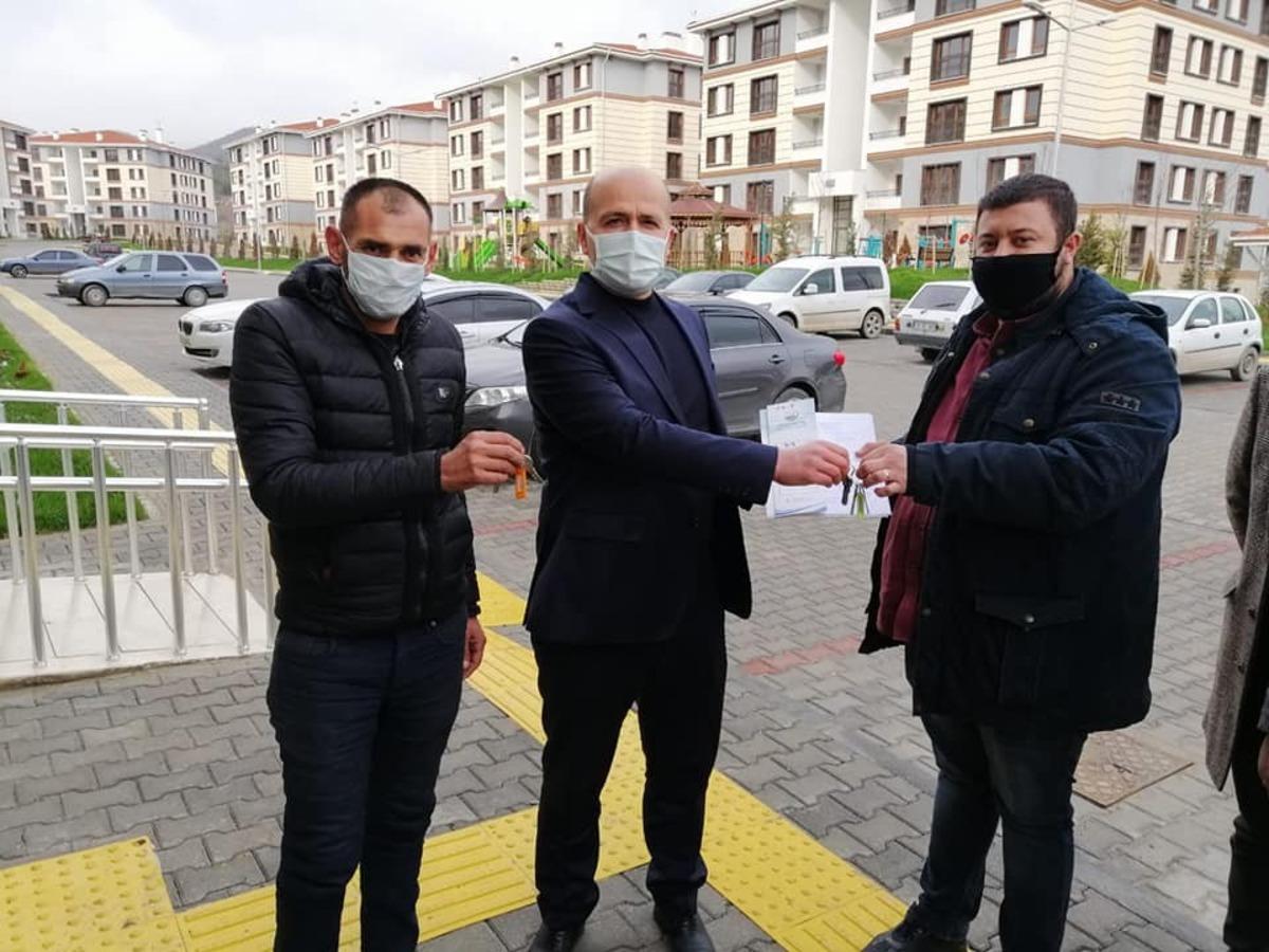 Osmancık toki konutlarında anahtarlar teslim ediliyor