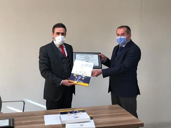 Burhaniye’de kalite ödül töreni G1